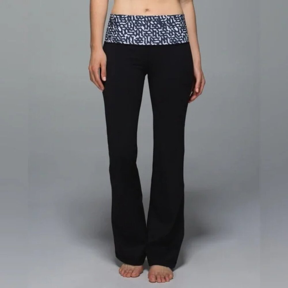Lululemon Groove Pant II Black / Net Pop White Black